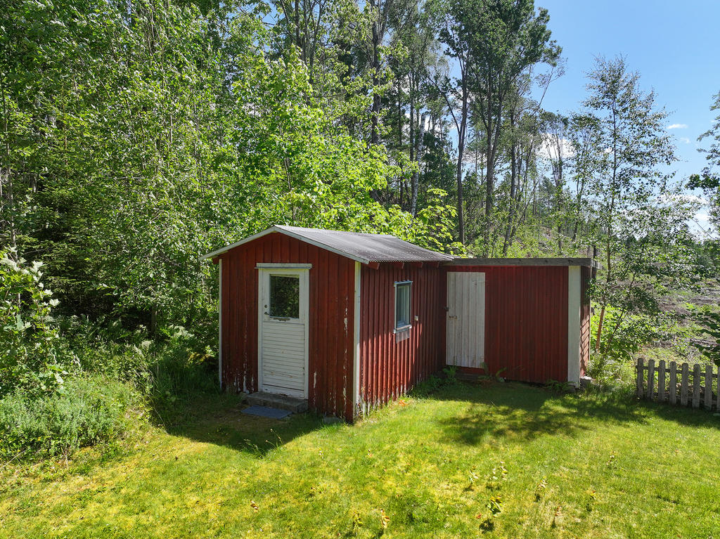Gäststuga/förråd