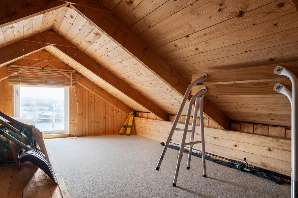 Loft för förvaring