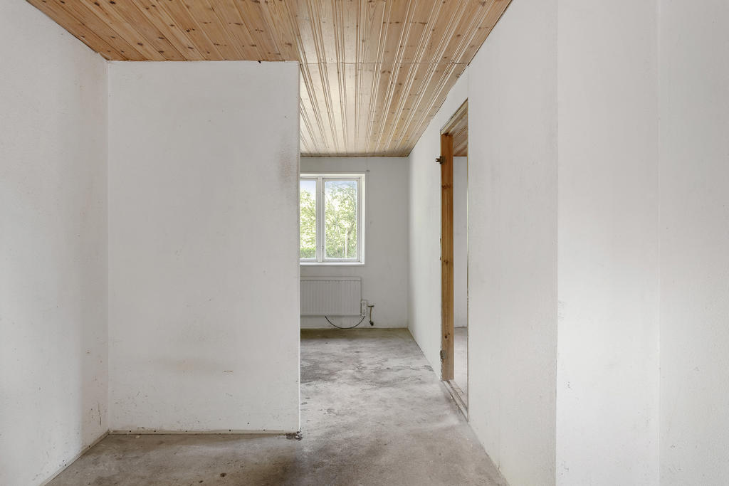 Hall mot allrum och kök
