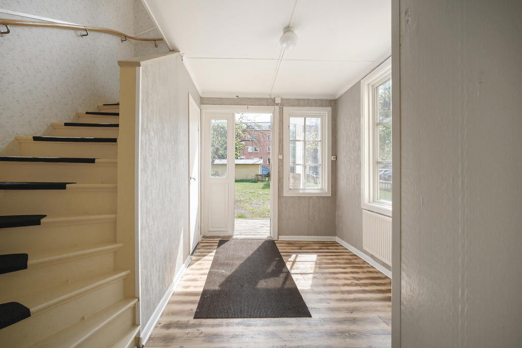 Hall