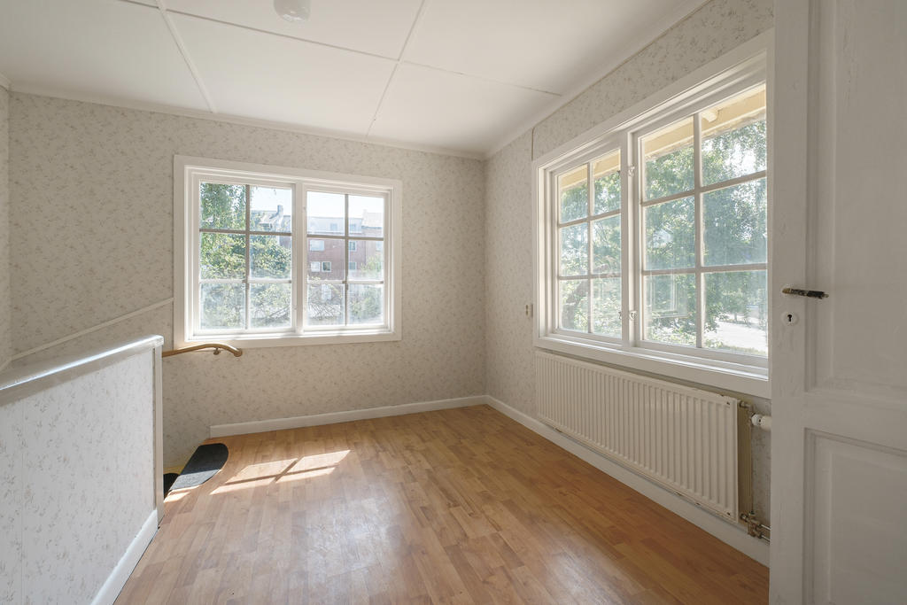 Hall övrepln