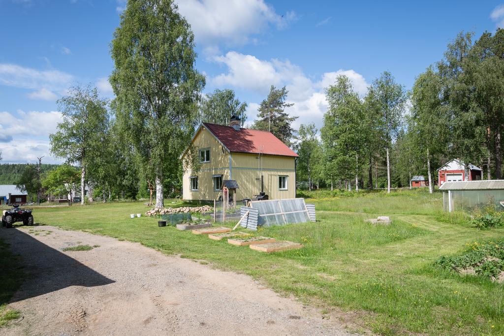 Gård