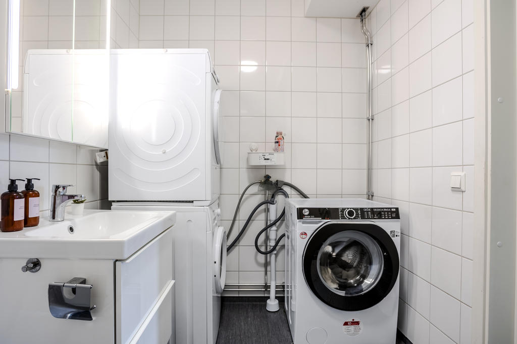 Badrum med tvättmöjligheter