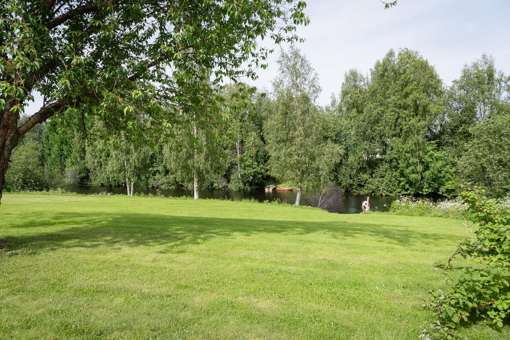 Vackert läge vid älven