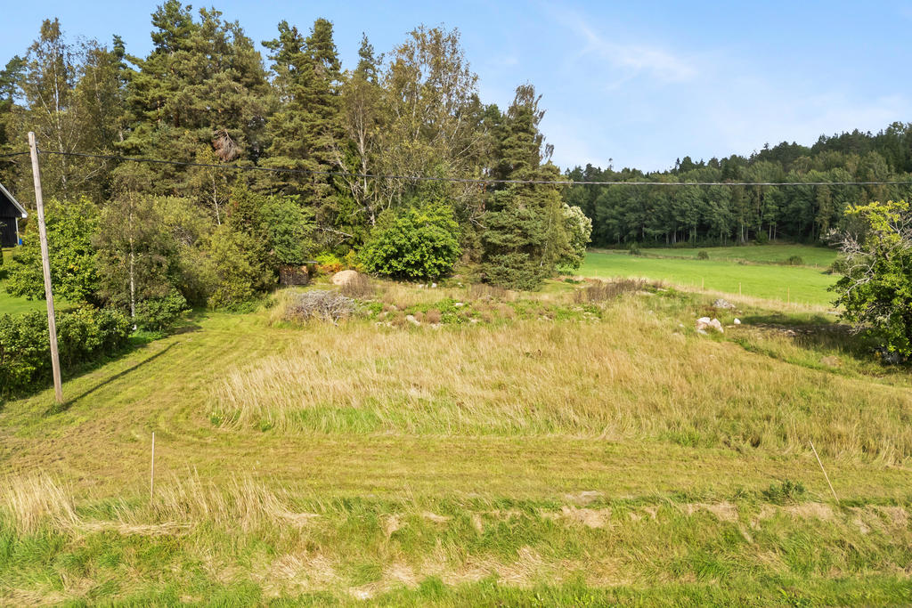 Tomt Riala-Ekeby 53