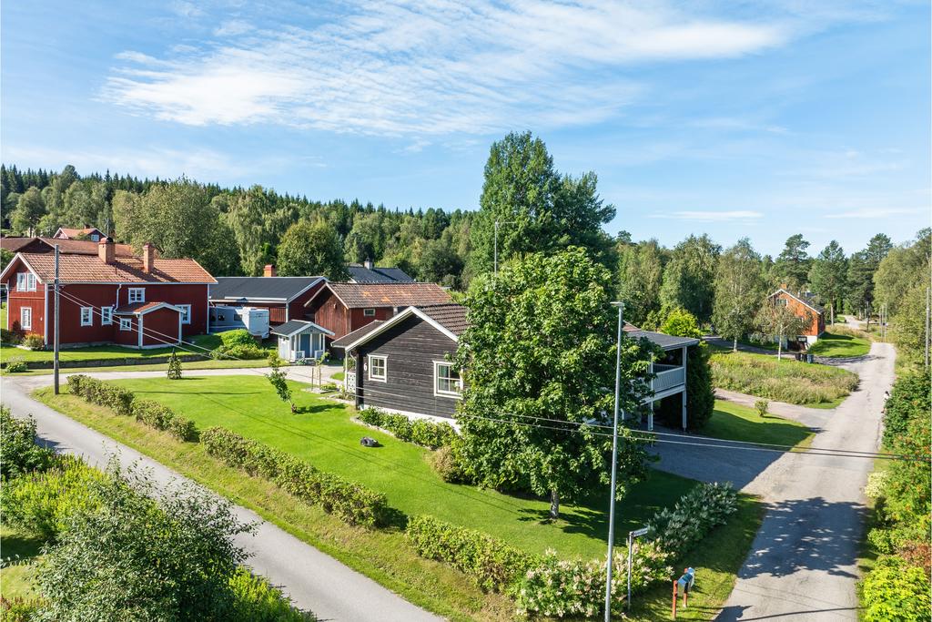 Hörnläge mellan Åsvägen och Nya vägen