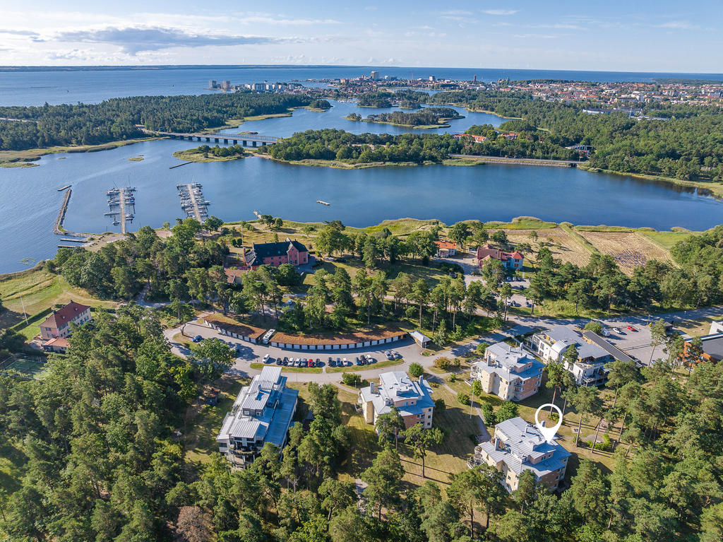 Vy över Svensknabben och in mot Kvarnholmen