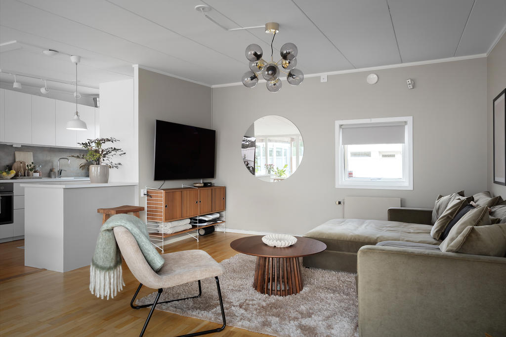 Plats för soffgrupp och TV-möbel