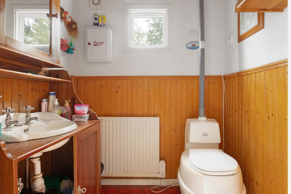 Toalett med separett