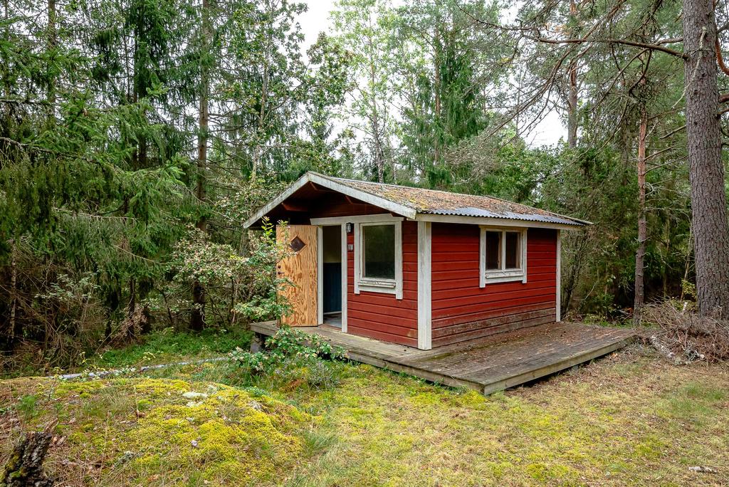Förråd/liten gäststuga