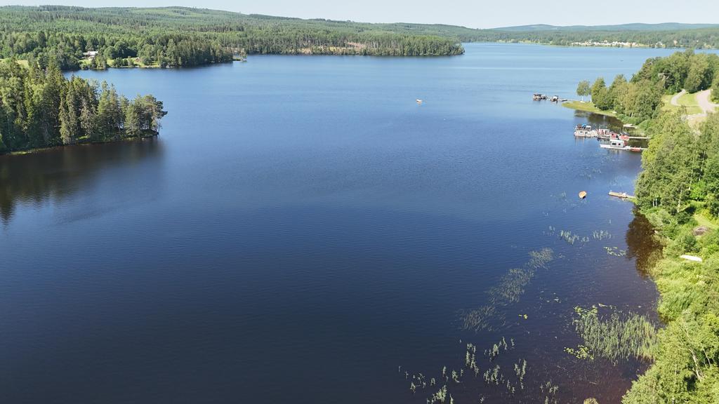 Drönarbild av sjön Ljustern