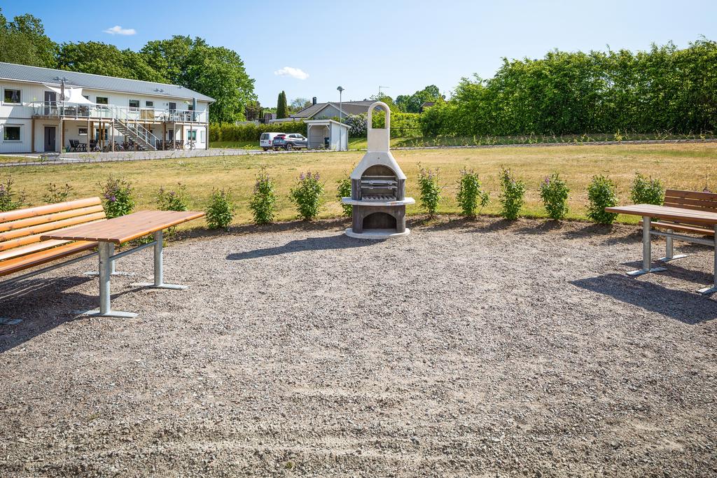 Gemensam grillplats på innergården