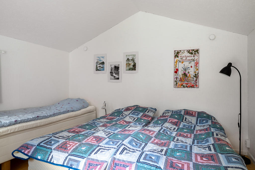Sovrum i gäststugan, 15 m²