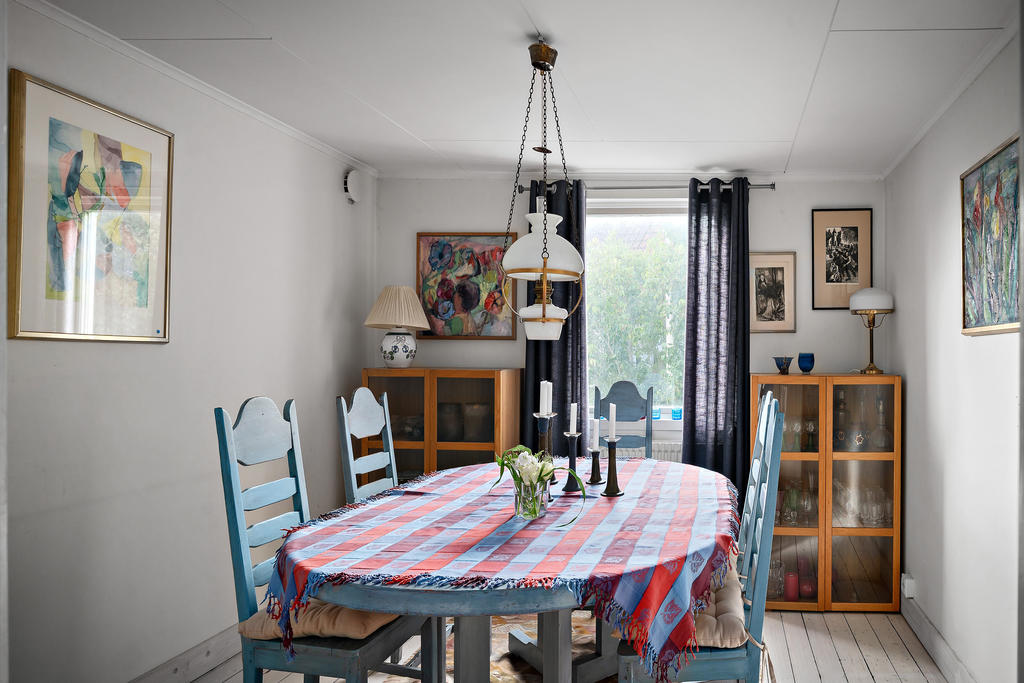 Matsal som även kan användas som sovrum