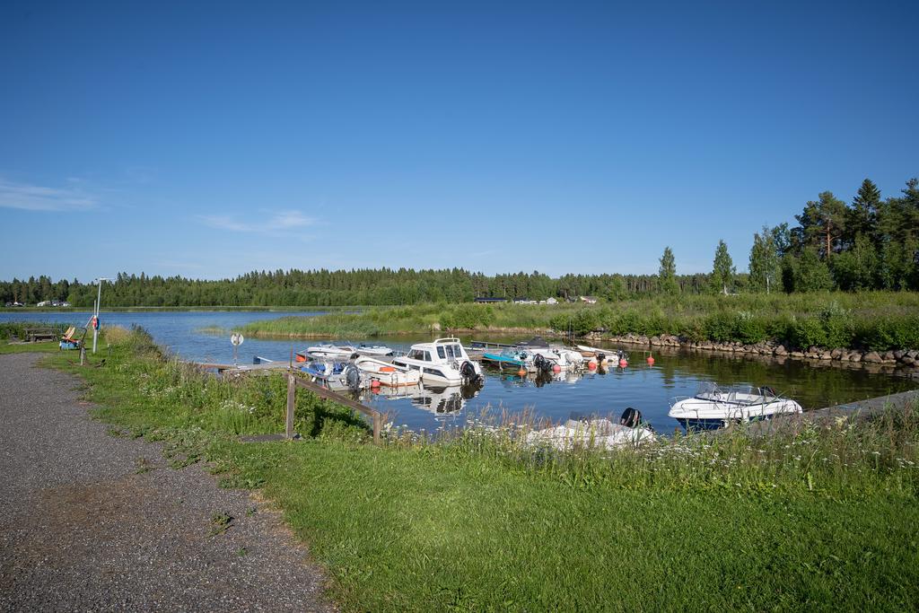 Båthamn i området
