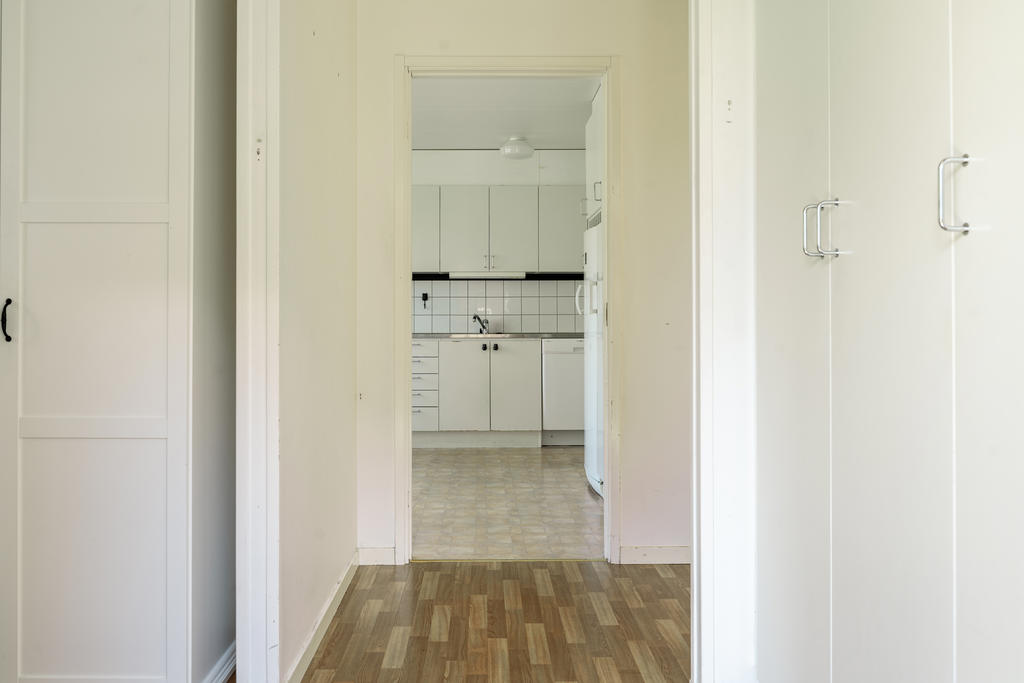 Hall/entré mot köket