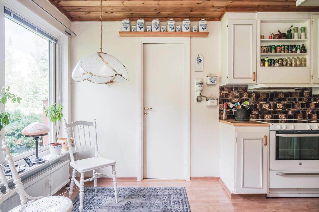 Matplats intill köket