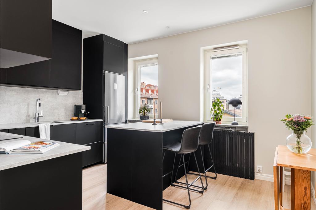 Kök med köksö