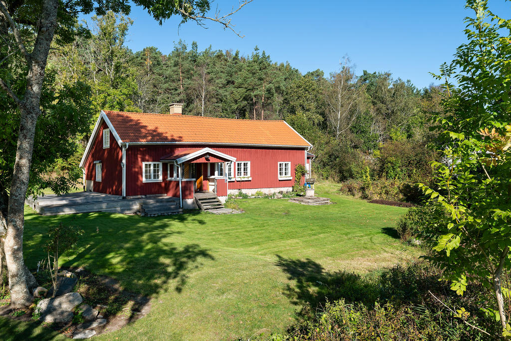 Lyckekullavägen 44 - inbäddat i grönska!
