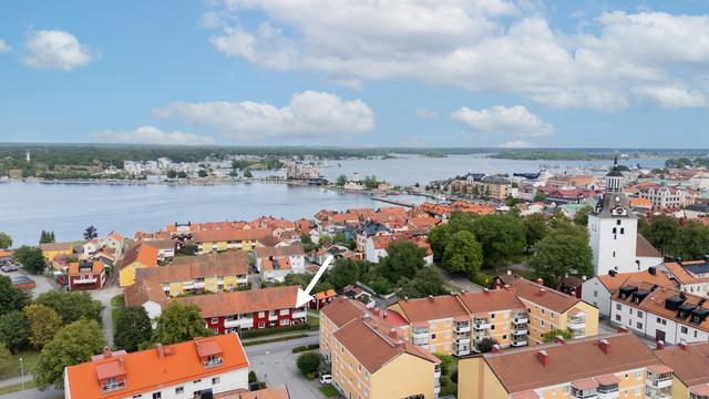 Generös och välplanerad bostadsrätt om 95 kvm mitt i centrala Västervik!