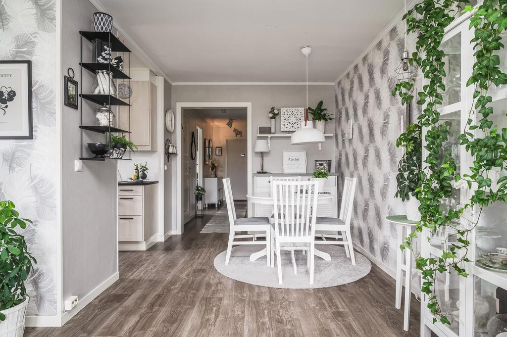 Matplats intill köket
