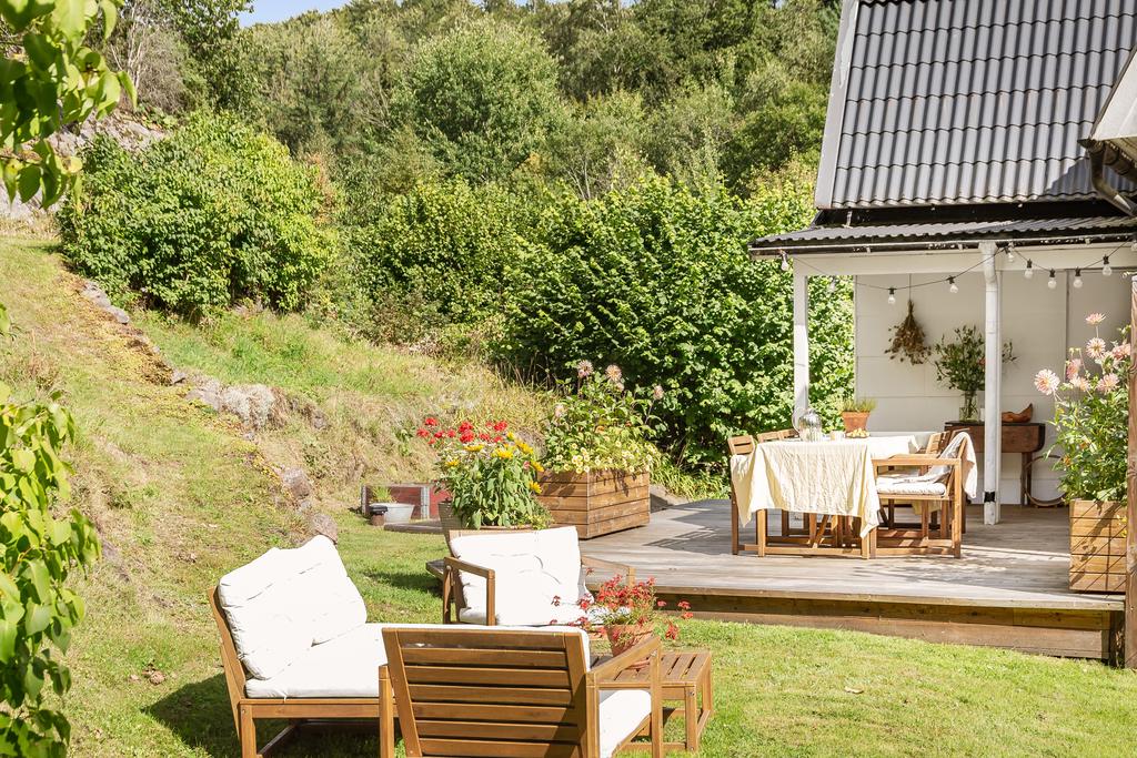 Flera mysiga platser att sitta på!