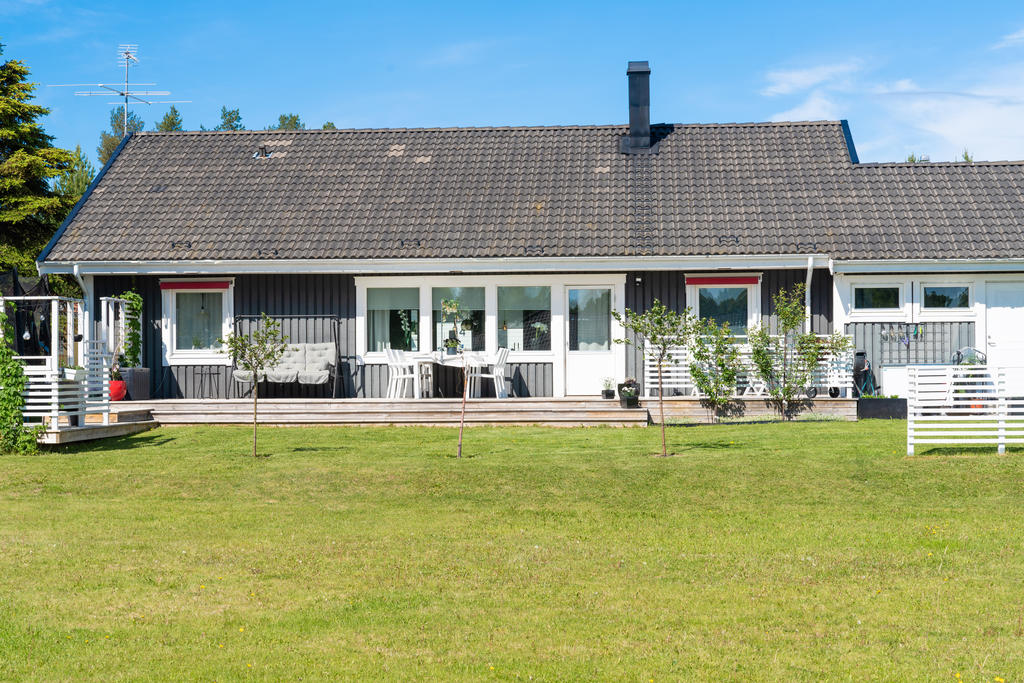 Denna bild är fotad innan huset målades om (2022)