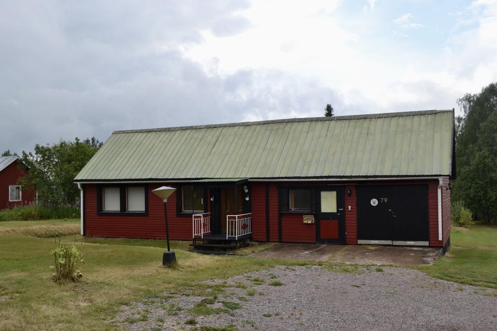 Hus 2