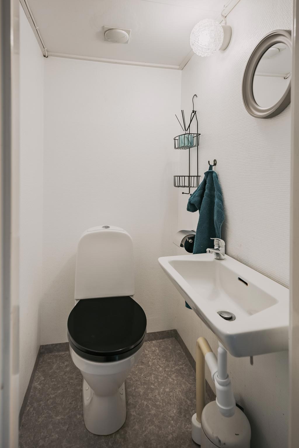 WC