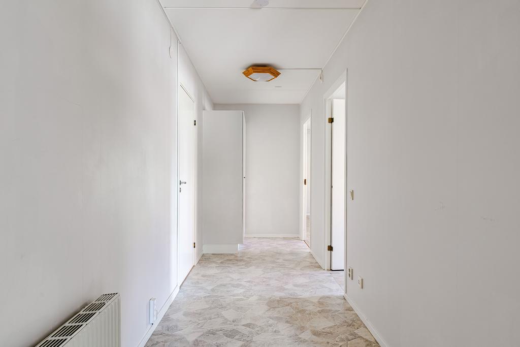 Ljus hall