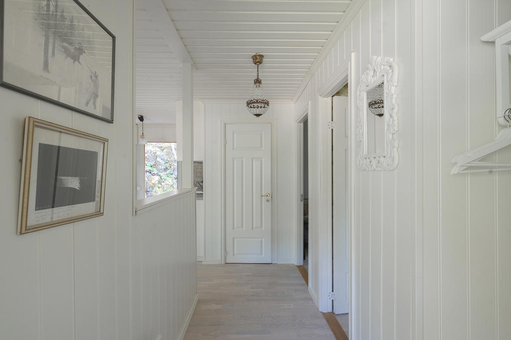 Hall med plats för avhängning