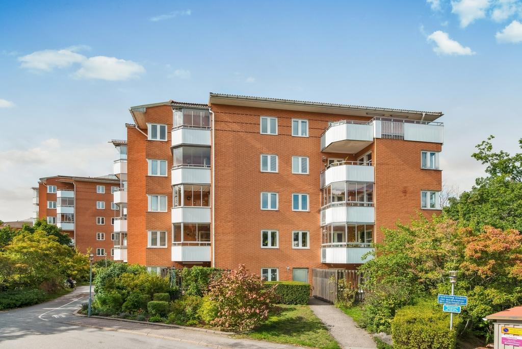 Fasad Herserudsvägen 6 i Brf Hiertagården