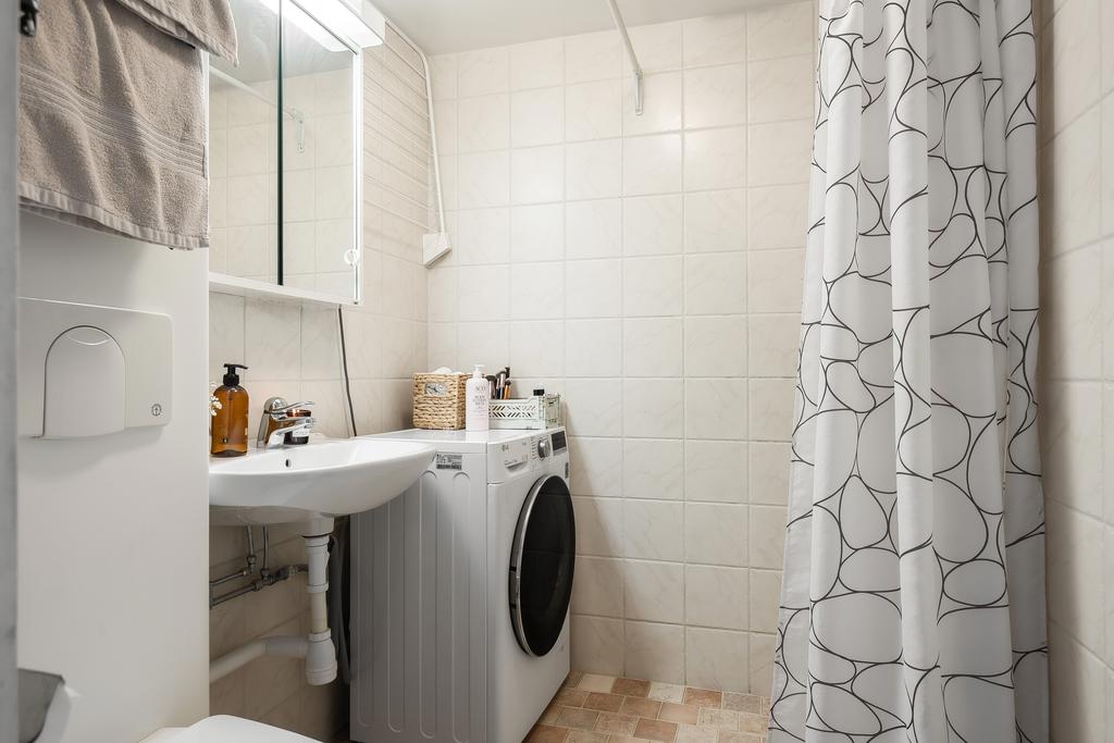 Praktisk tvättmaskin med kombinerad torktumlare