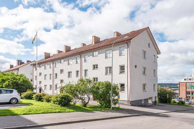 Hörnläge endast ½-trappa upp!