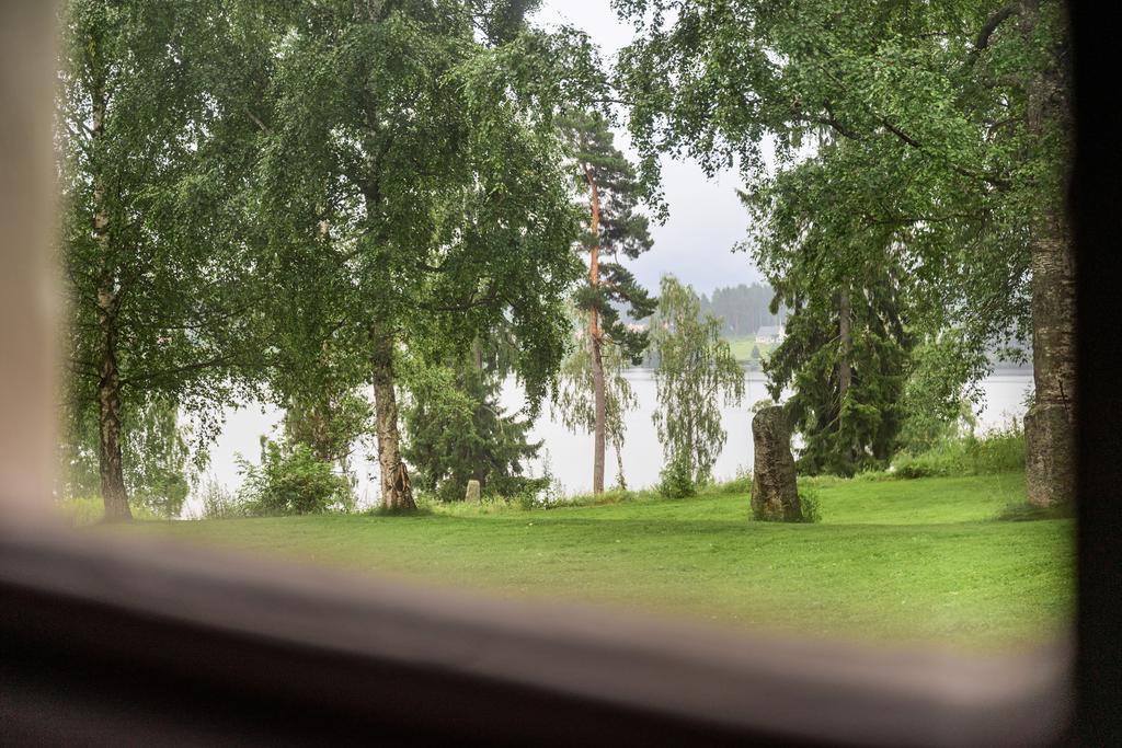 Vacker sjövy från sovrum