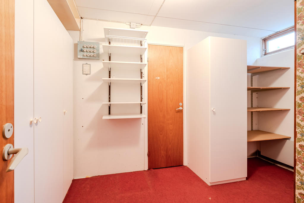 Förråd med bra förvaringsmöjligheter