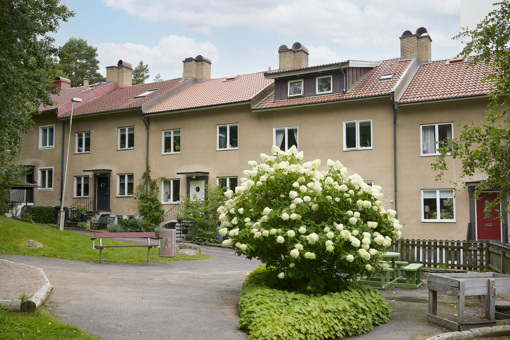 Varmt välkomna till Bovallstrandsgatan 5C!