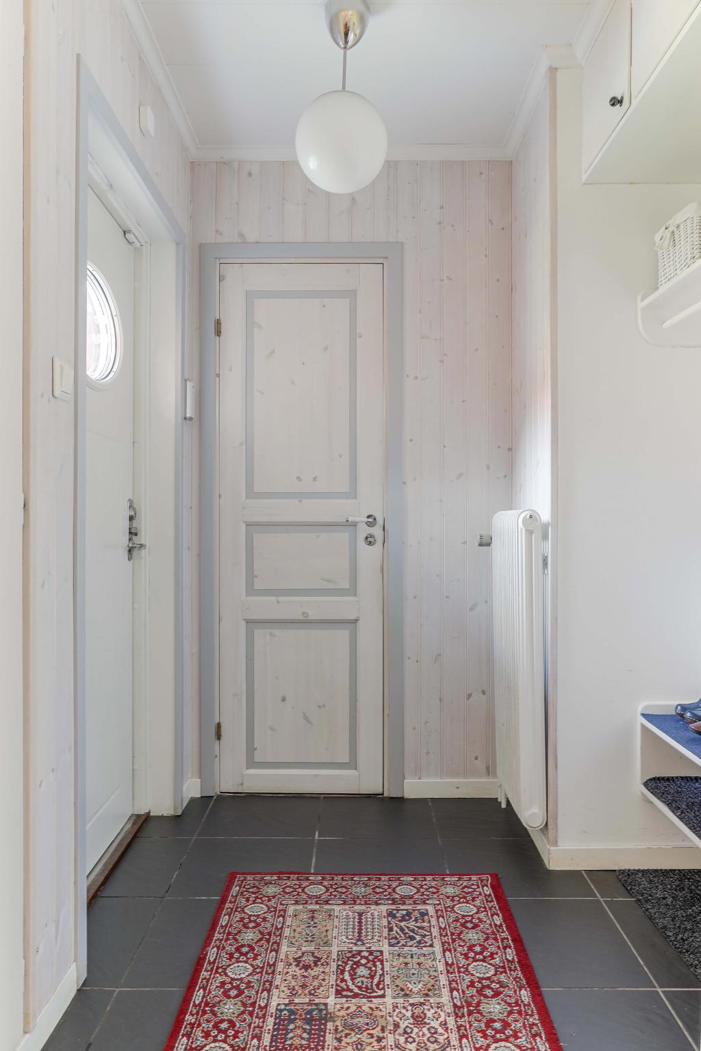 Hall på entréplan