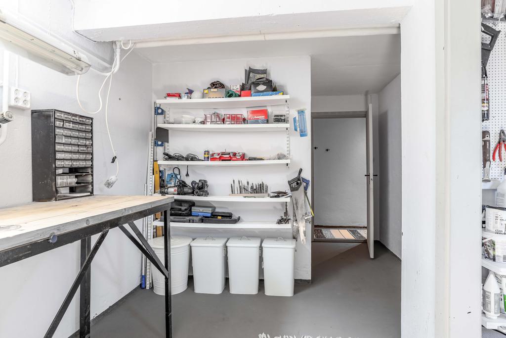 Groventré/hobbyrum i källaren