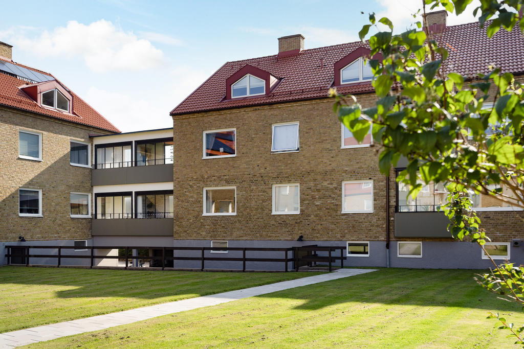 Vy från innergård.