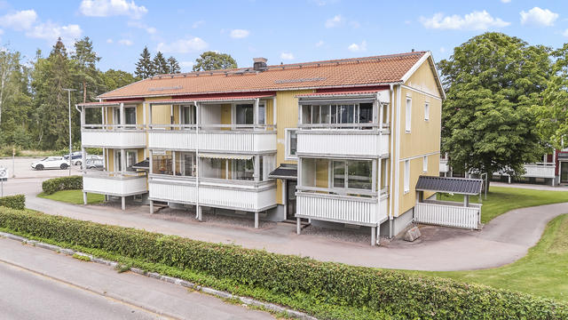 Väster långsida