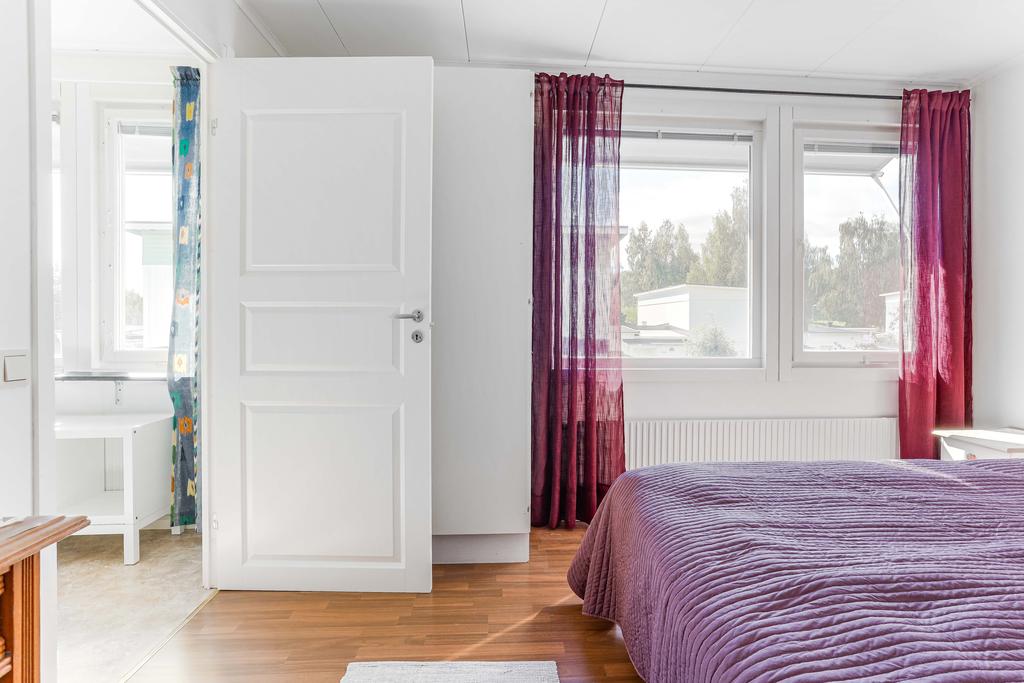 Större sovrummet övervåningen