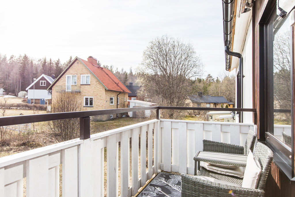 Balkong från över hall i 4an