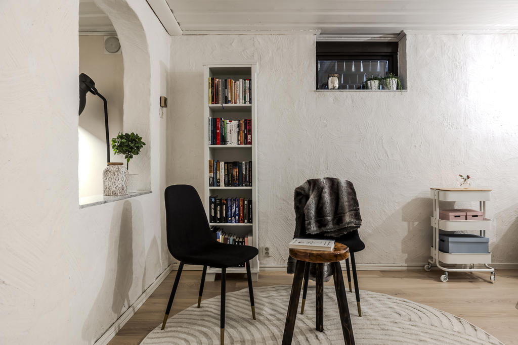 Kontor innanför gillestuga
