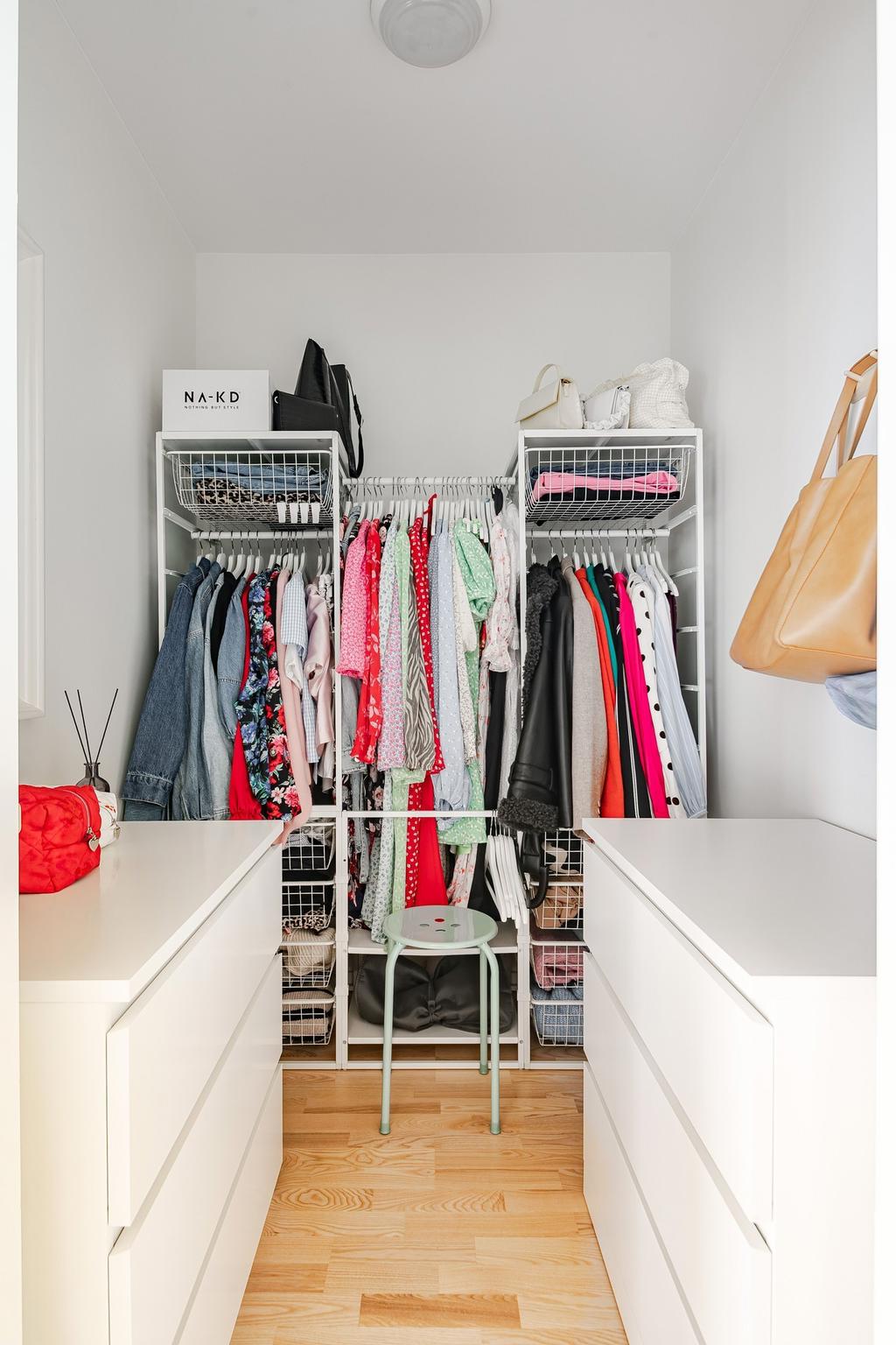 Walk-in closet - Alla kvinnors dröm!
