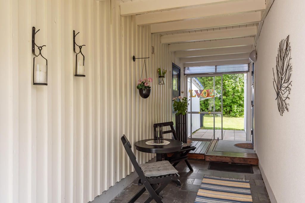 Passagen mellan huset och garaget