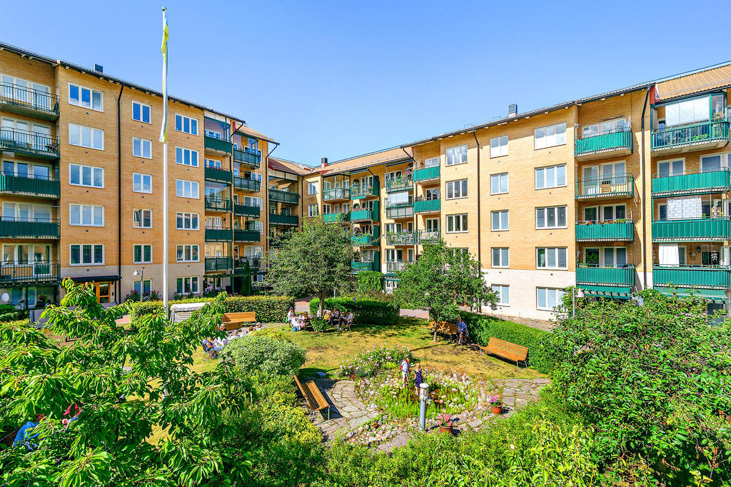 Välkomna till mysiga BRF Domarringen