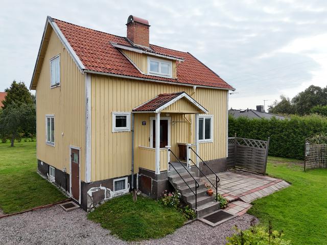 Välkommen till Vårfrugatan 12!