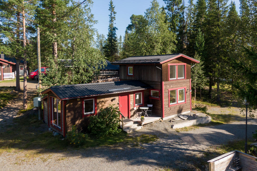 Gästhus som har hyrts ut av nuvarande ägare med toppbetyg på airbnb.