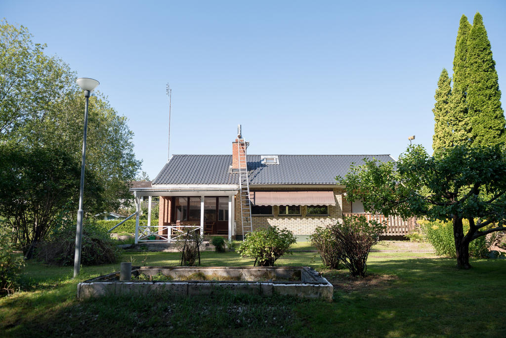 Baksida.